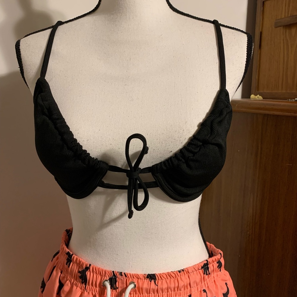 Shein Black Ribbed Underwire Bikini Top